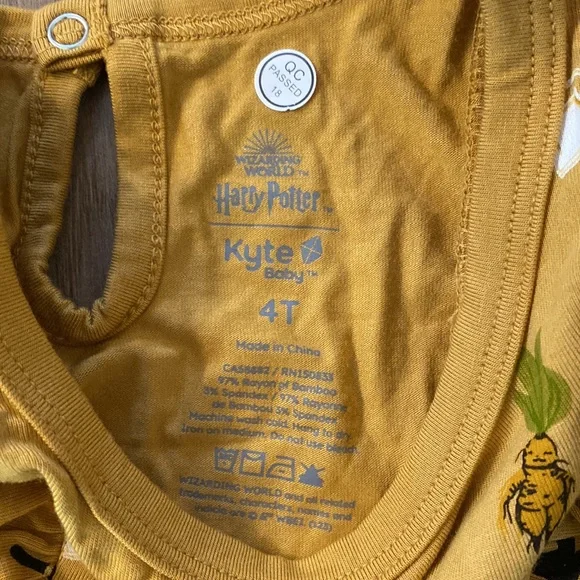 Harry Potter™ X Kyte Baby || Long Sleeve Bubble Romper - Picture 6 of 12